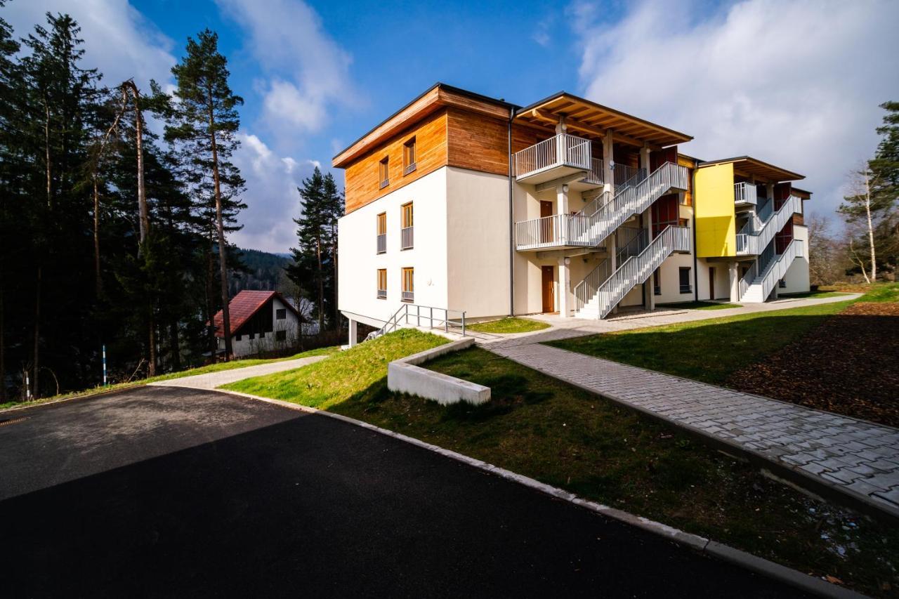 Apartman Lipnoport Lipno nad Vltavou Exterior photo